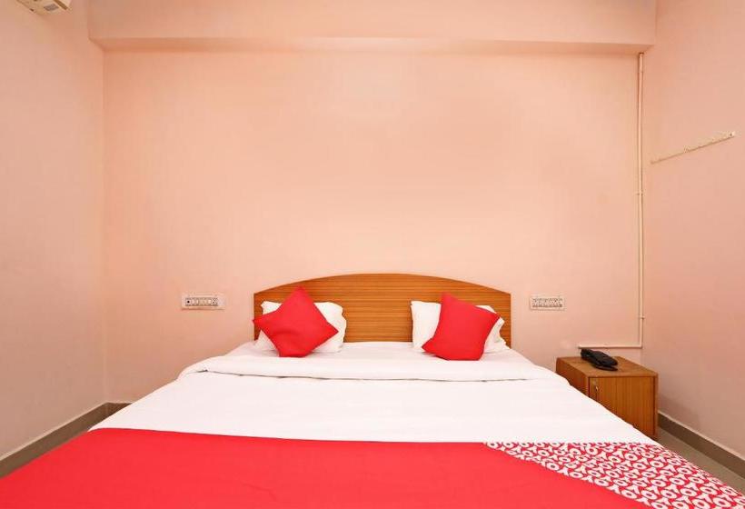 Hôtel Oyo 24210 Yashas Residency