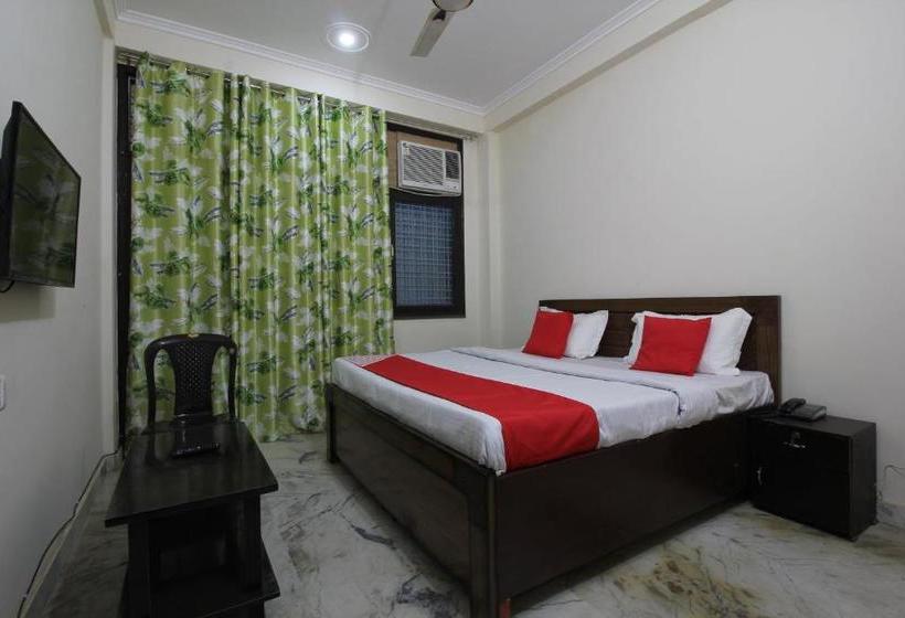 Hotel Oyo 25058 Sunrise Cave