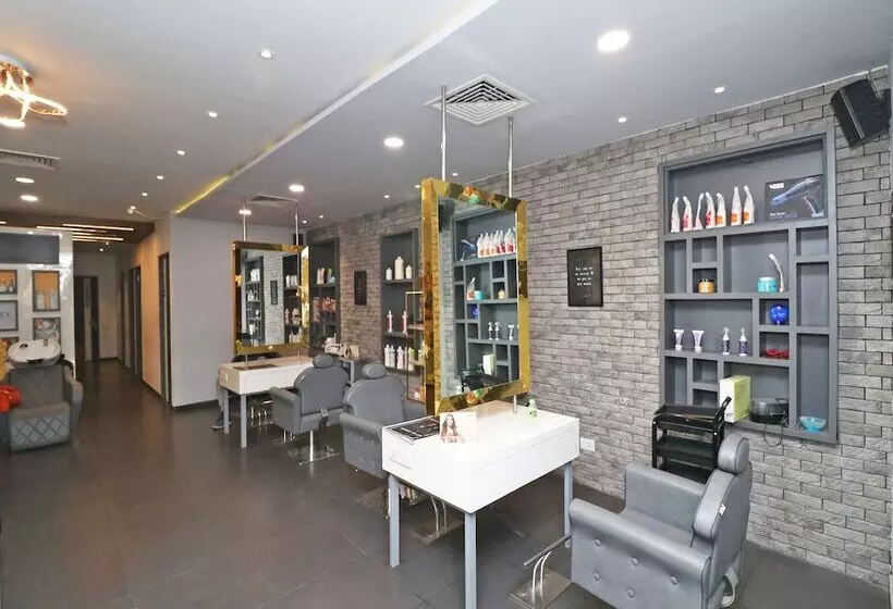 Hotelli Oyo 26833 Cabana