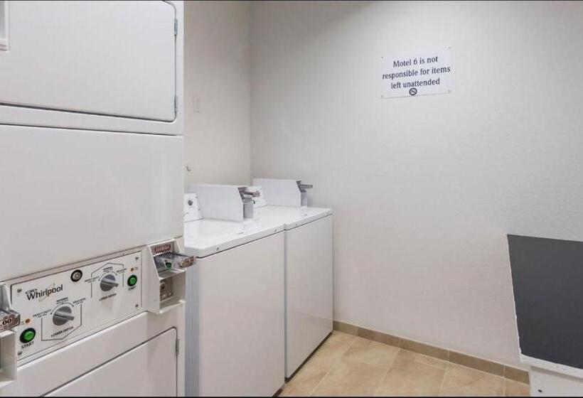 Motel 6channelview, Tx