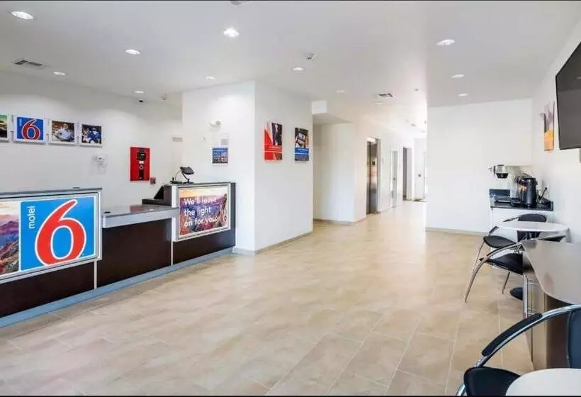 Motel 6channelview, Tx