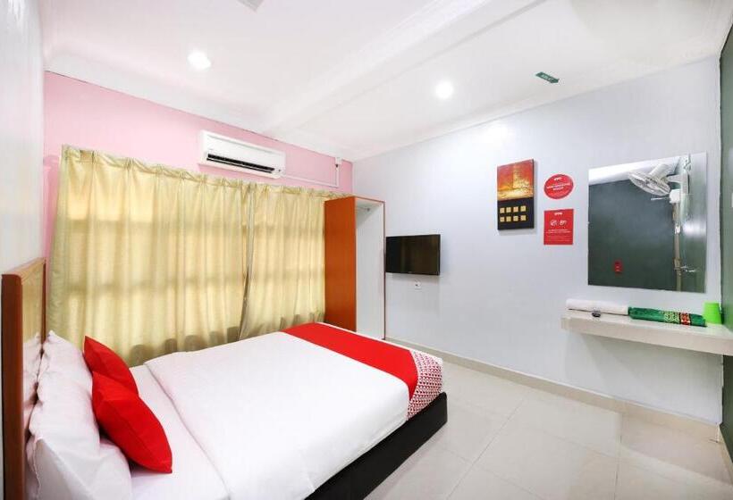 Oyo 720 Corridor Hotel 2