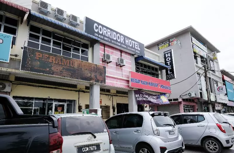 Oyo 720 Corridor Hotel 2