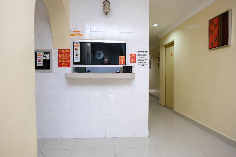 Oyo 720 Corridor Hotel 2