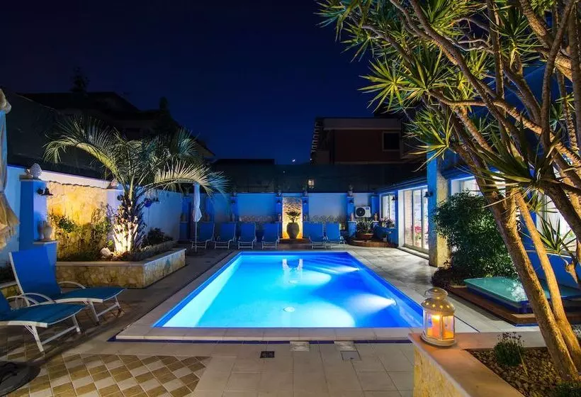 Pension  Mediterranean Charm