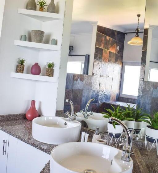 פנסיון Santorini Guesthouse