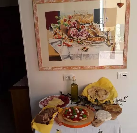 تختخواب و صبحانه La Casetta Di Giuci