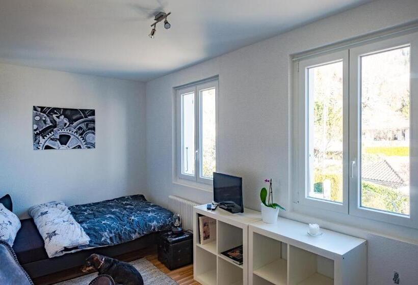 تختخواب و صبحانه La Maison Des Copains