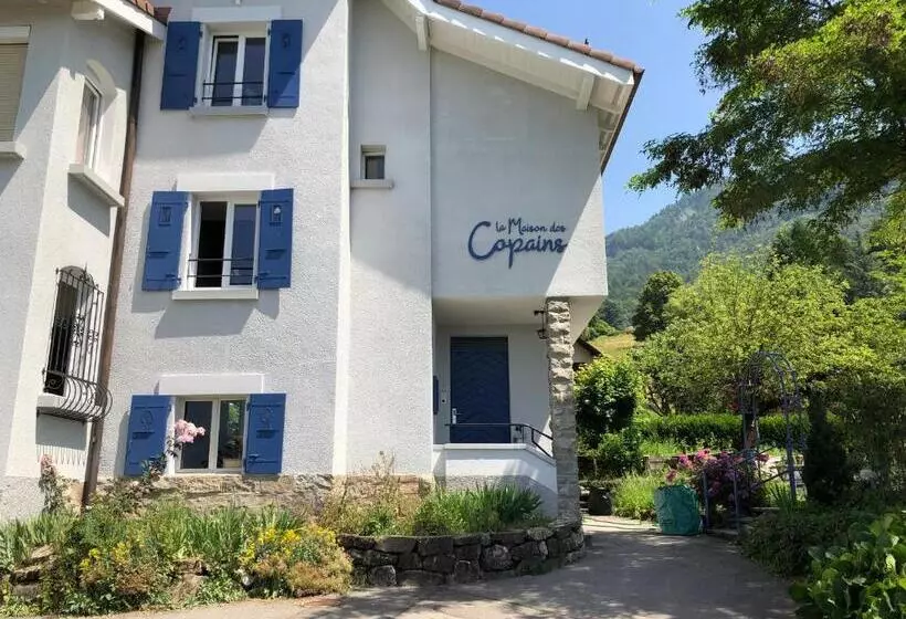 Aamiaismajoitus (B&B) La Maison Des Copains