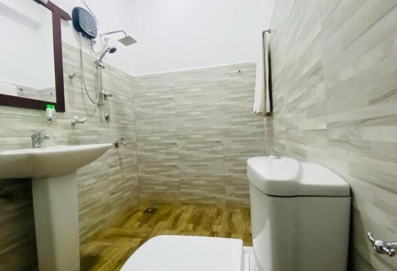 Aloft Grand Hotel Ella