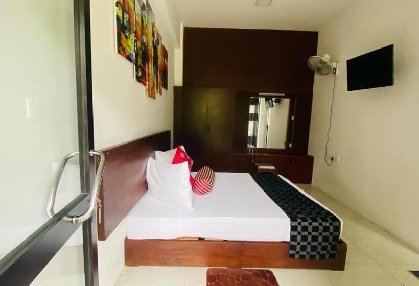 Aloft Grand Hotel Ella