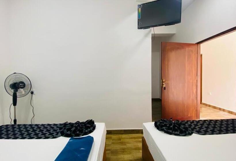 Aloft Grand Hotel Ella