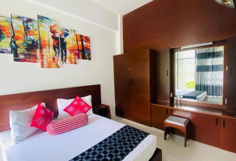 Aloft Grand Hotel Ella