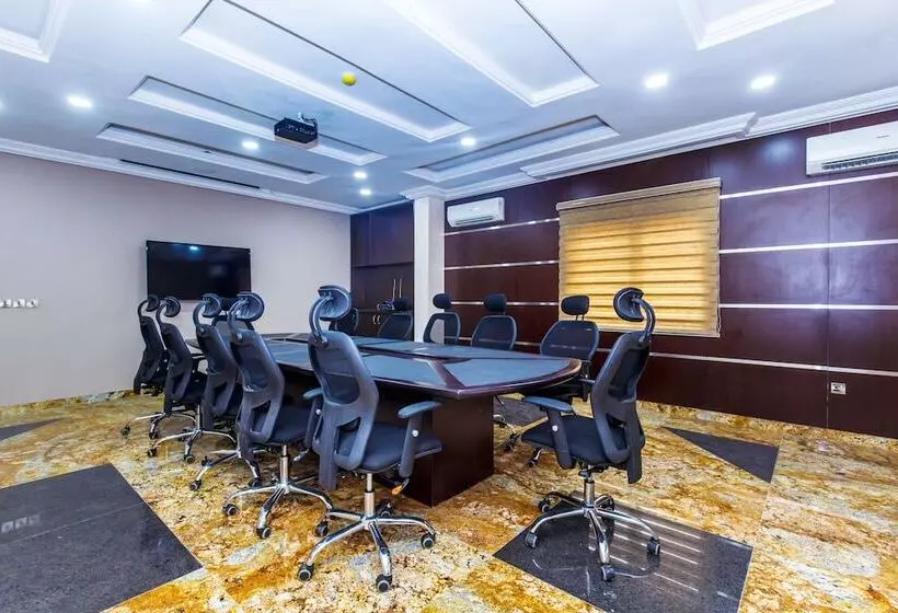 Joygate Hotels & Suites