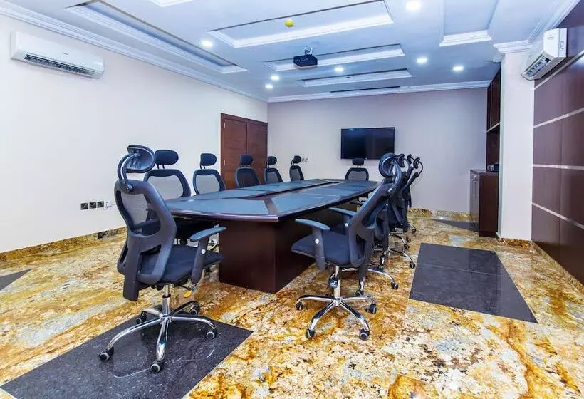 Joygate Hotels & Suites