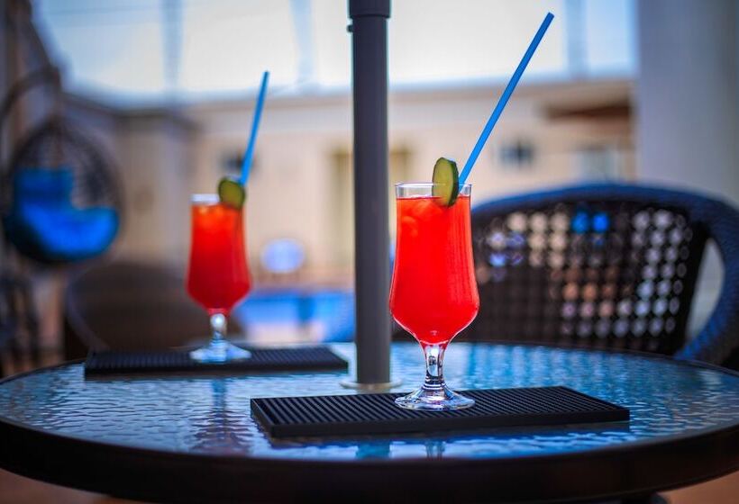 Joygate Hotel & Suites