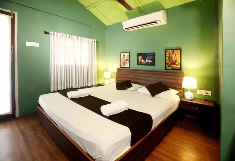 ホテル Pali Village Resort