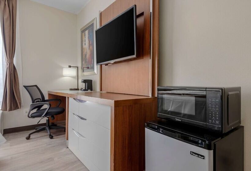 Otel Quality Inn & Suites New Hartford Utica