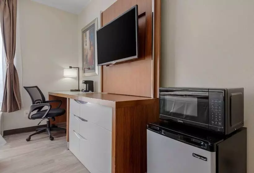 Hotelli Quality Inn & Suites New Hartford   Utica