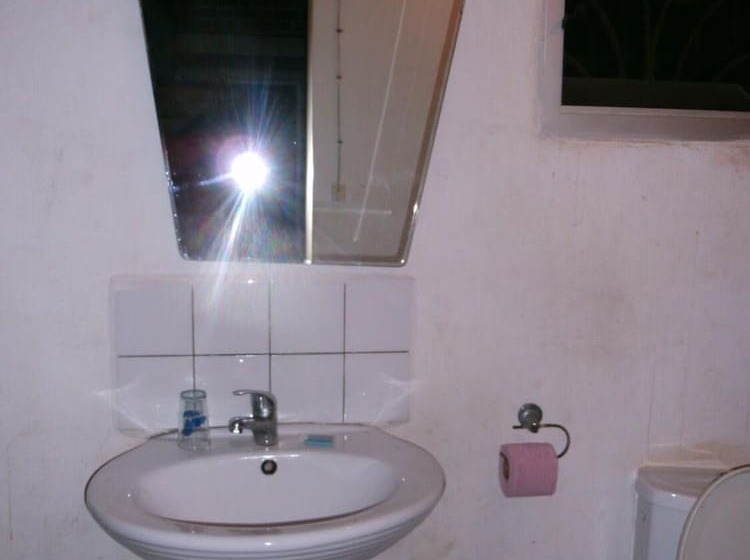 هتل Ravinala Anosy