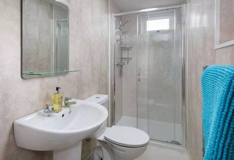 Majatalo Brown Rigg Guest Rooms