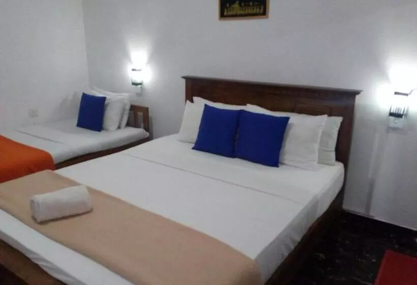 هتل Bangalawa Resort
