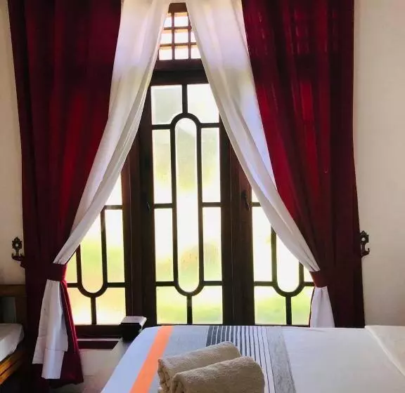 هتل Bangalawa Resort