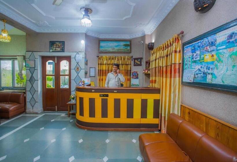 Spot On 445 New Hotel Natureland