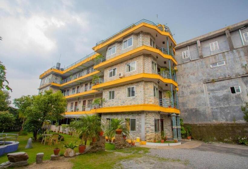 Spot On 445 New Hotel Natureland