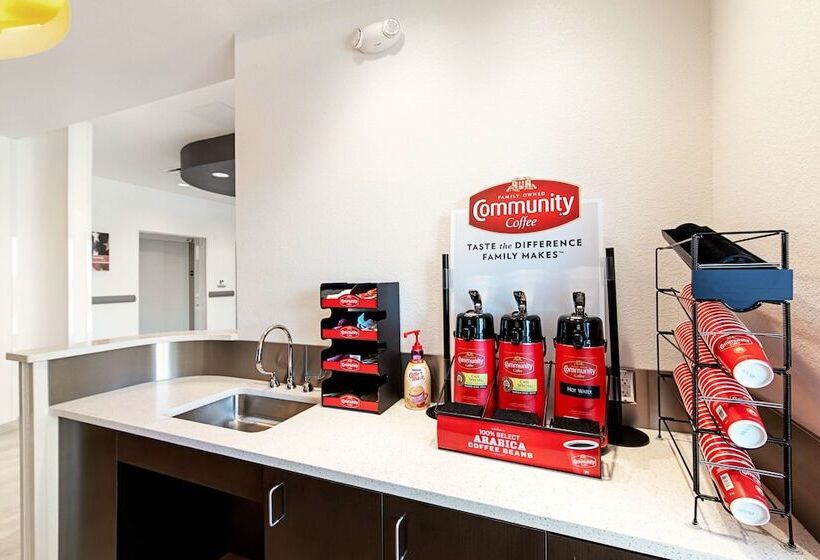 Отель Studio 6 Austin Airport