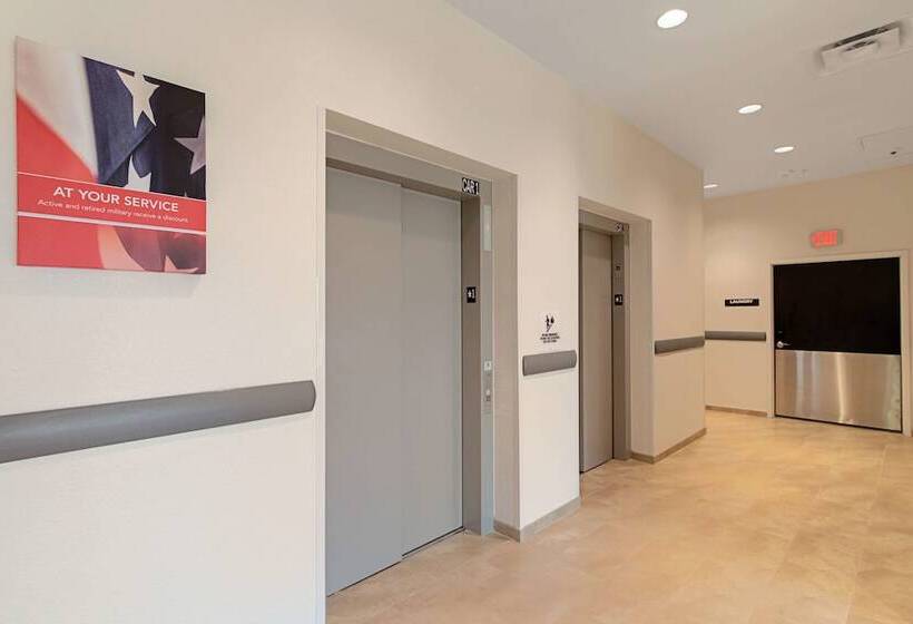 Отель Studio 6 Austin Airport