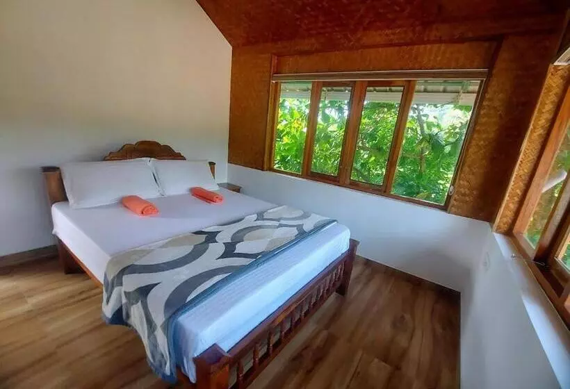 Lomakeskus Sherly Cottages