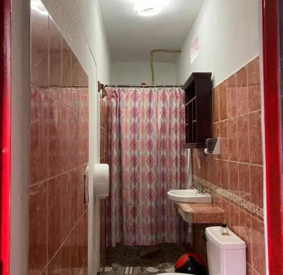 هاستل Mandala’s Hostal