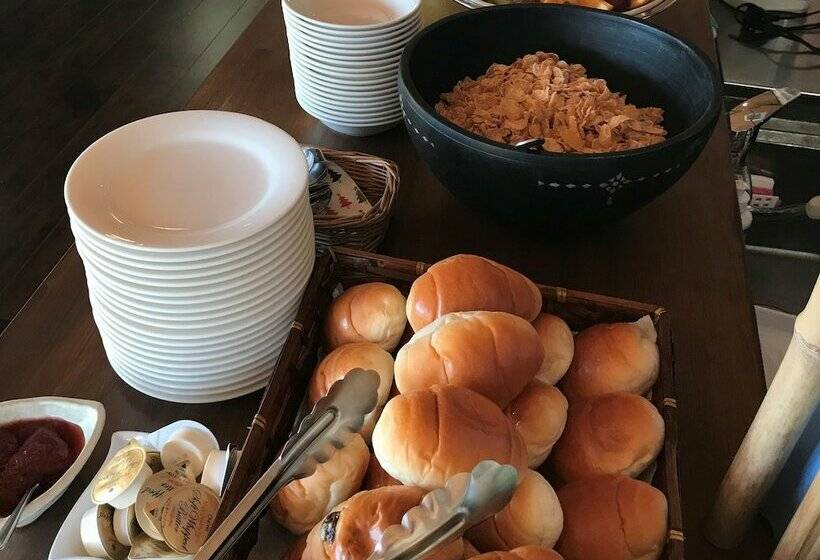 ベッドアンドブレックファースト Longfield