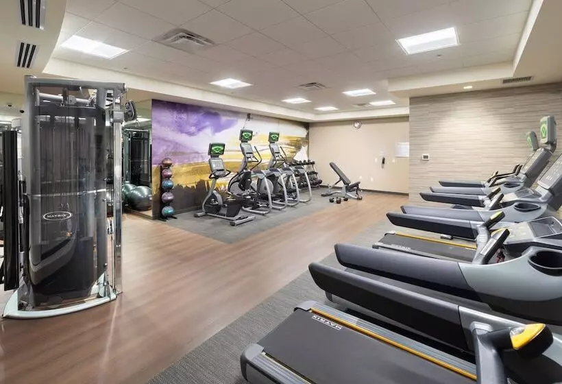ホテル Courtyard By Marriott Bowie