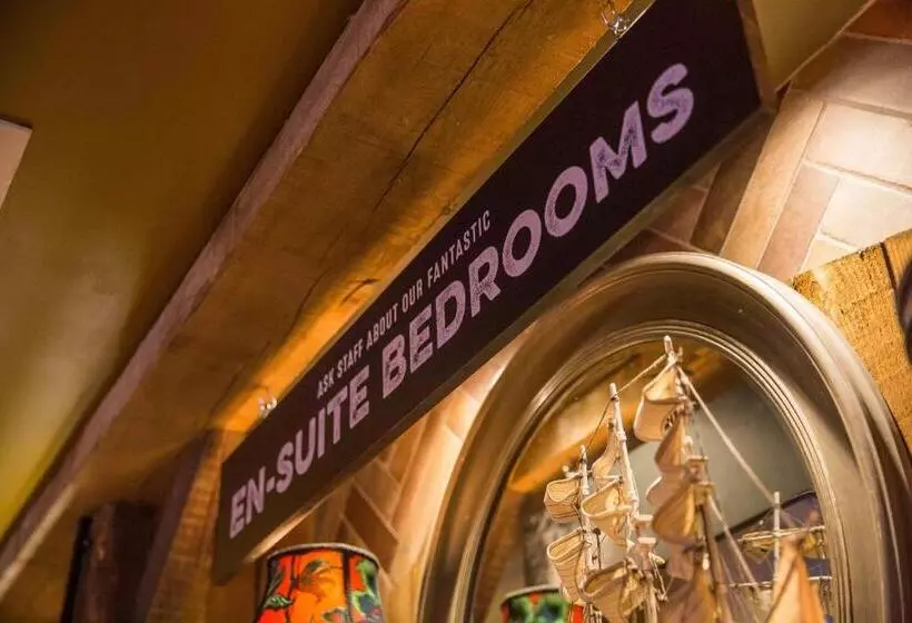 ホテル The Amble Inn   The Inn Collection Group