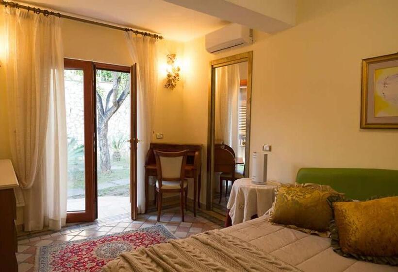Agapantus Bed & Breakfast