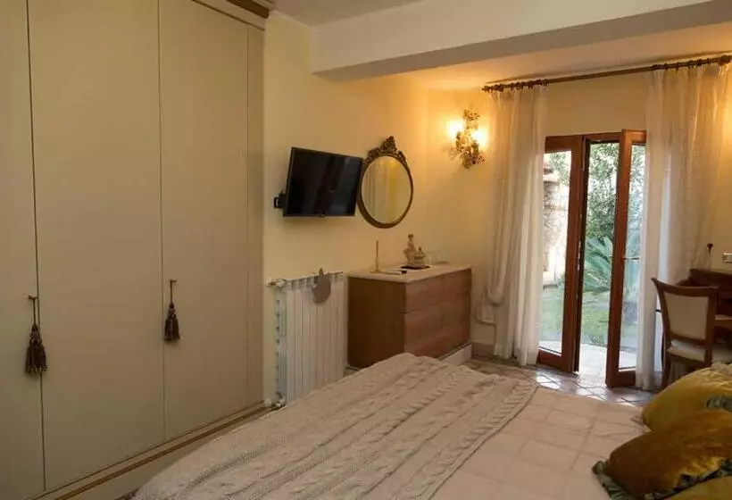 Agapantus Bed & Breakfast