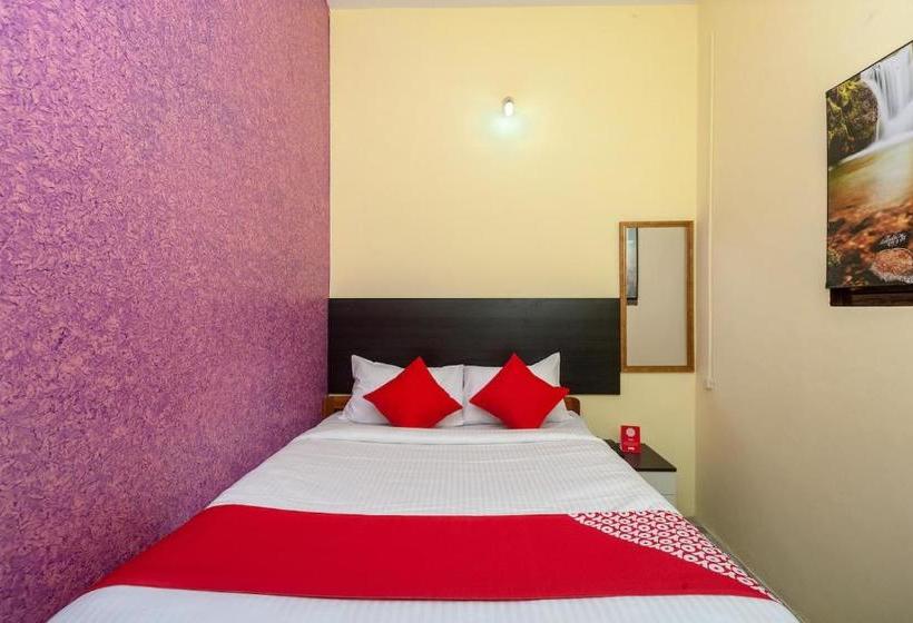 Hotel Oyo 24898 Senthur Murugan Residency