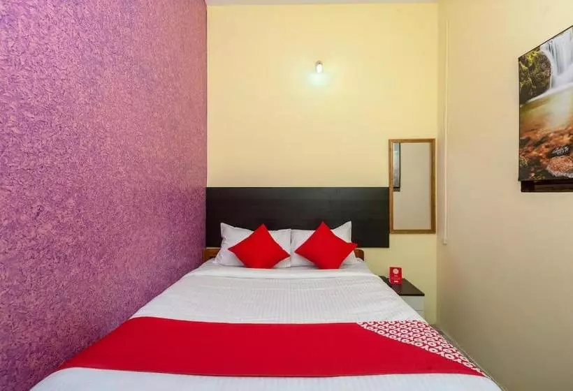 ホテル Oyo 24898 Senthur Murugan Residency