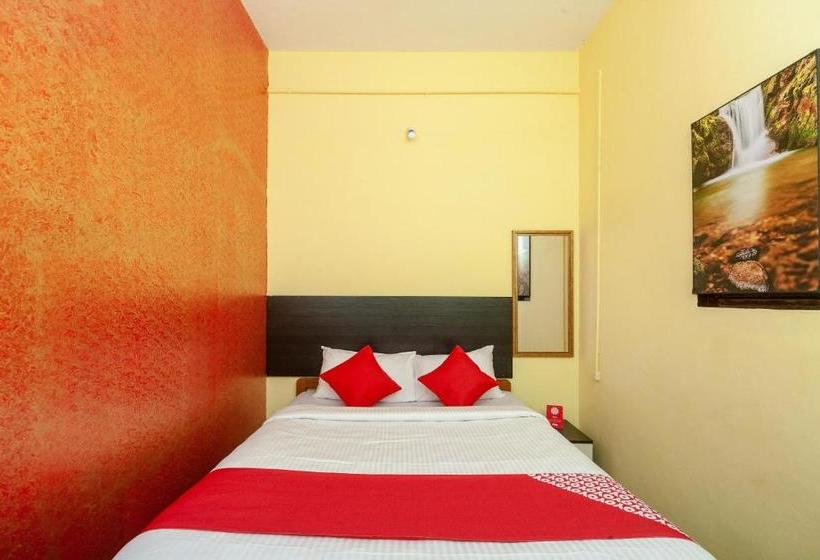 Hotel Oyo 24898 Senthur Murugan Residency