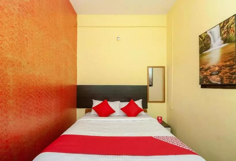 ホテル Oyo 24898 Senthur Murugan Residency