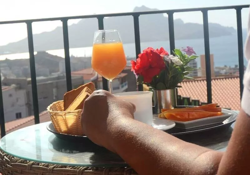هتل Pombas Brancas Resort