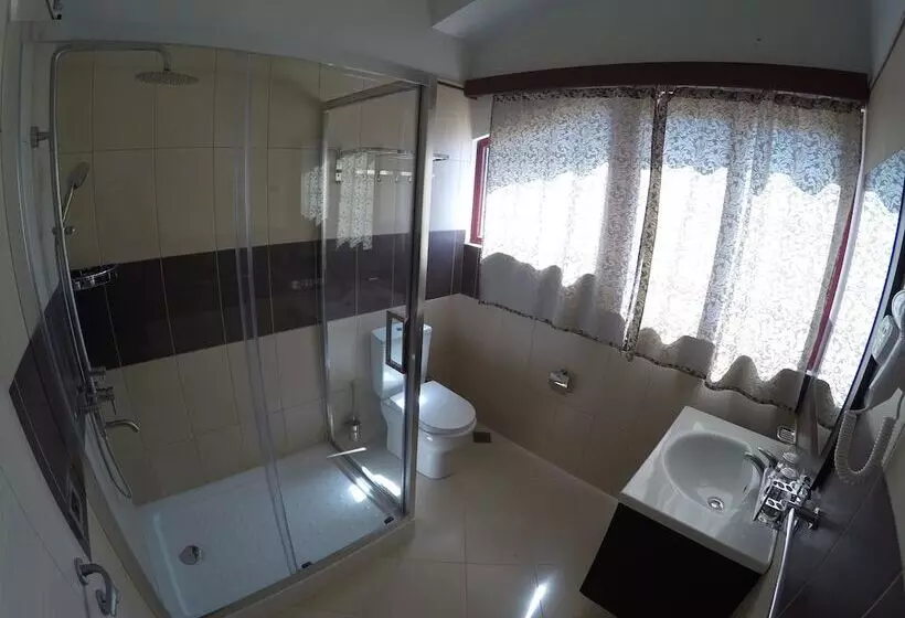 هتل Pombas Brancas Resort