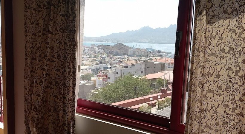 Отель Pombas Brancas Resort