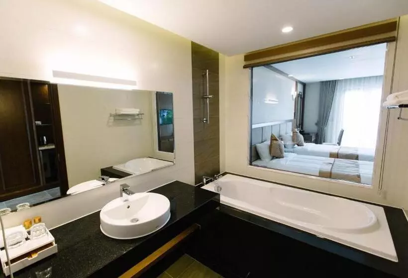 هتل Duc Huy Grand