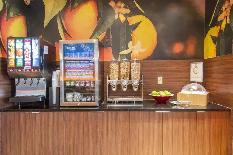 Hotelli Fairfield Inn & Suites By Marriott Laplace