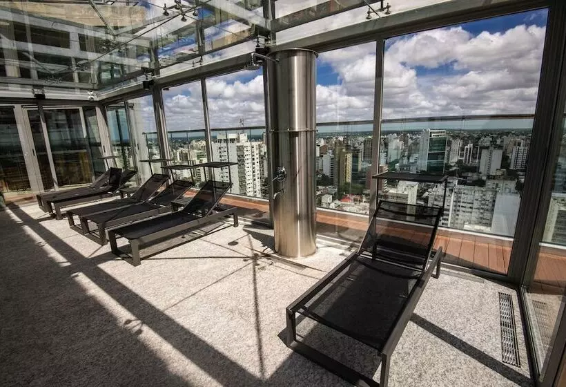 ホテル Grand Brizo La Plata