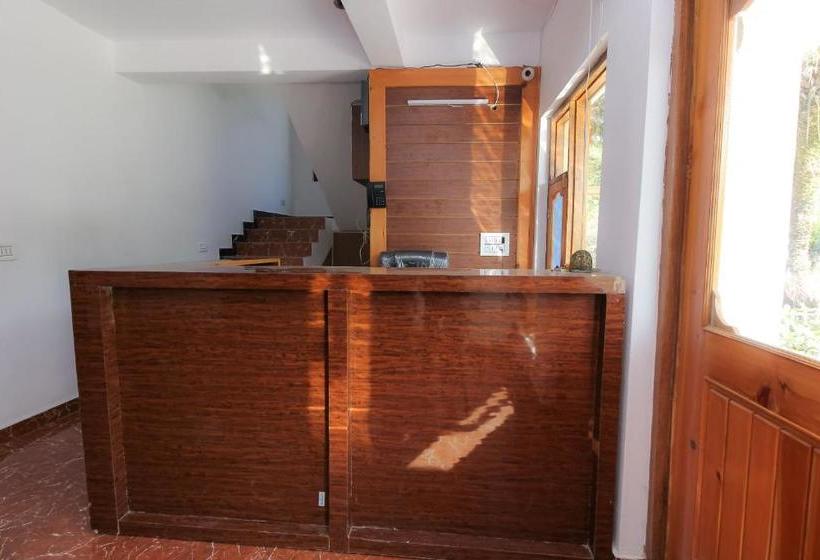 בית מלון כפרי Oyo 26154 Himalayan Odyssey