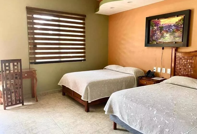 Hotelli Restaurante Tequila